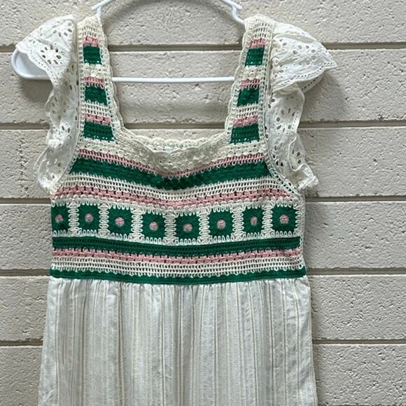 Urban Revivo White Boho Crochet Dress size 4 - Picture 7 of 7